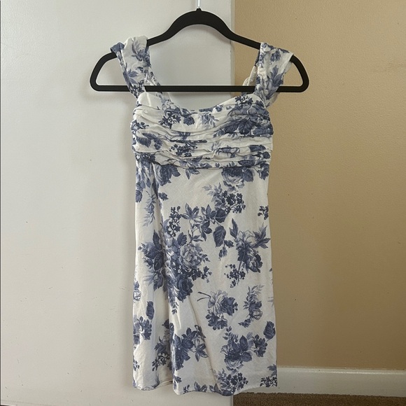 Abercrombie & Fitch Petite Blue Floral Mini Dress - Picture 1 of 4